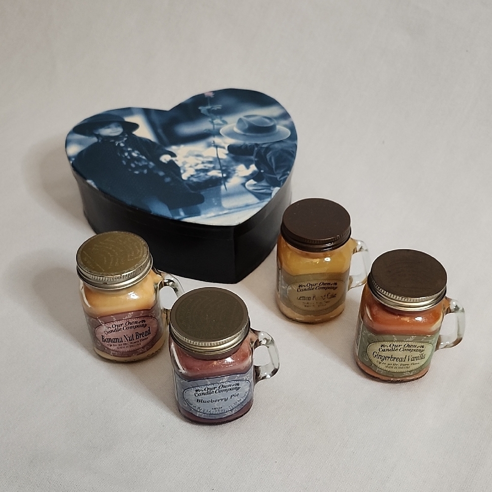 Mini Mason Jar Candle Set with Heart Shaped Vintage Picture Storage Box
